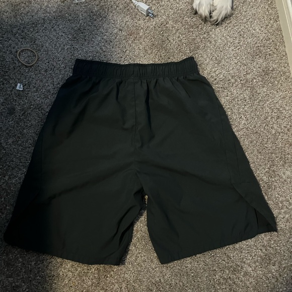 Men’s Nike Shorts - Picture 2 of 3